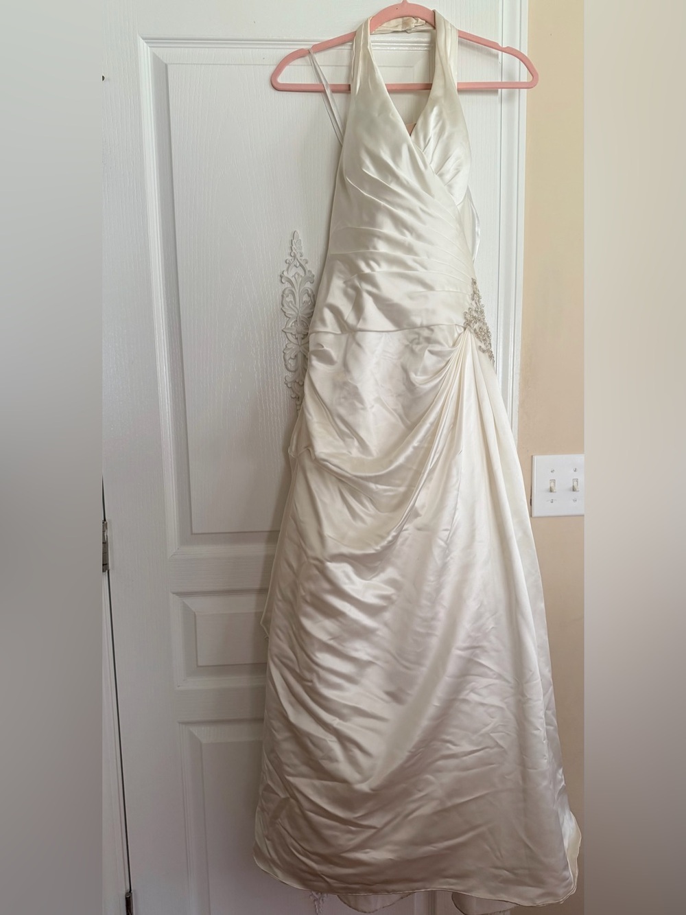 GORGEOUS David’s Bridal Wedding dress size 4